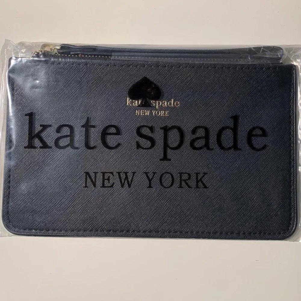 Kate Spade Designer Wristlet Handbag/ Purse - Picture 2 of 5